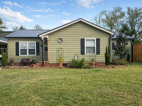 1306 W Kent Dr, Sulphur, LA 70663
