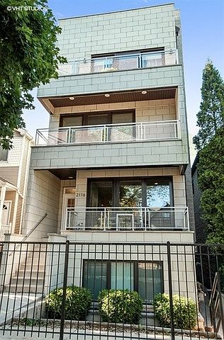 1st image of 2116 W Barry Ave #1
