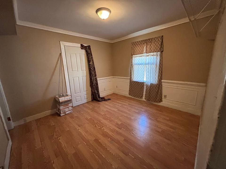 1st image of 4863 Windermere Ave
