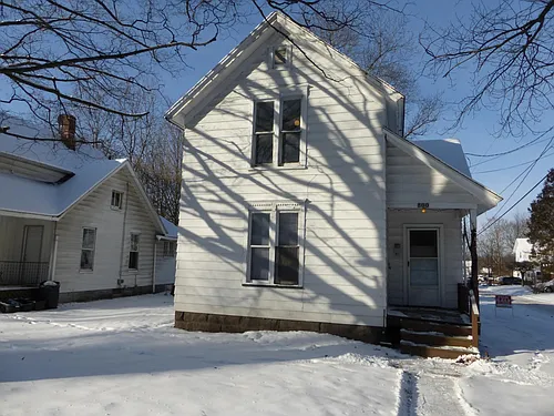 800 Franklin Ave Photo 1