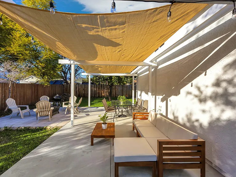 535 N Cerritos Ave — Photo 41