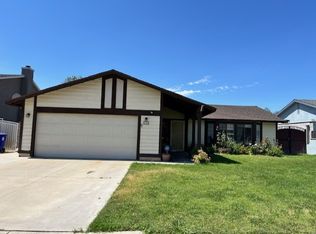 2455 James Pl, San Bernardino, CA 92407