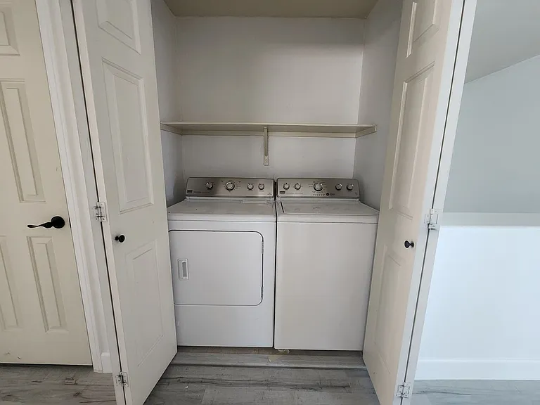 10256 Franford Ct — Photo 32
