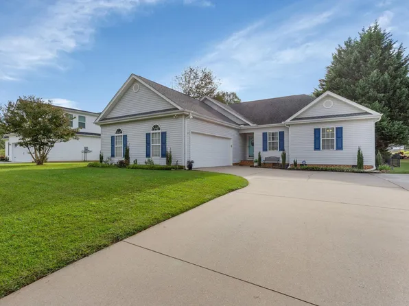 157 Lemon Creek Dr, Lyman, SC 29365