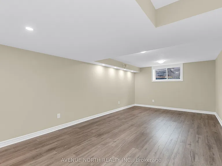 940 Kilbirnie Dr — Photo 43