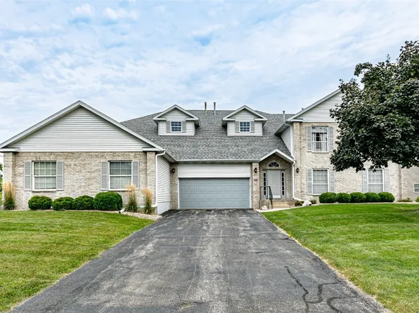 3130 Towne House Dr NE Unit C, Cedar Rapids, IA 52402