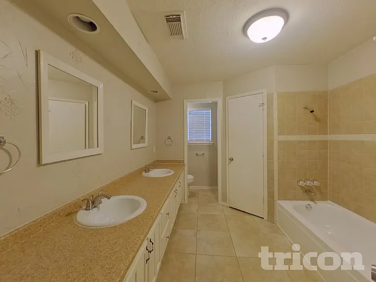 6408 Alta Vista Dr — Photo 7