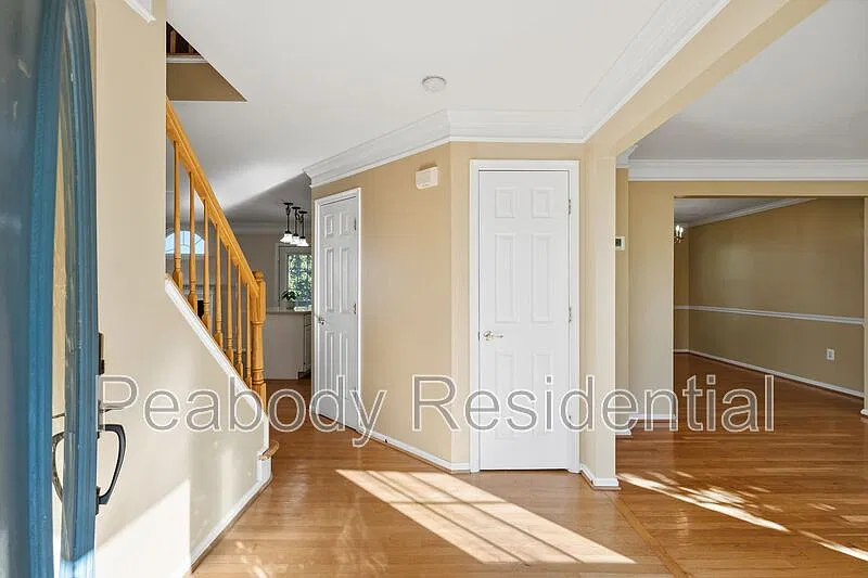 3 bed, 2.5 bath, 1608 sqft, $3,095 — Photo 4