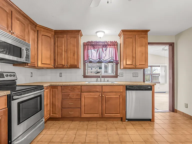 90 Rolling Ridge Rd — Photo 10