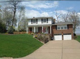 1373 Old Meadow Rd, Pittsburgh, PA 15241