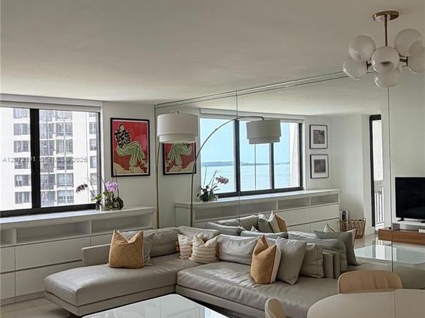 540 Brickell Key Dr APT 1101