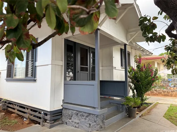 906 Belser St, Honolulu, HI 96816