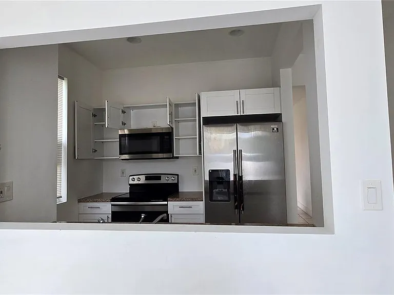 10926 SW 236th Ter #10926 — Photo 14