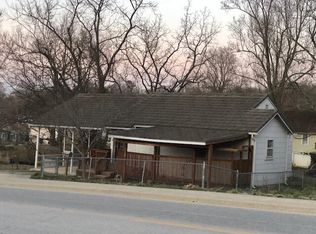 516 Preacher Roe Blvd, West Plains, MO 65775