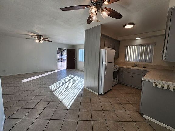 4th image of 4349 Rosebud Ln APT A