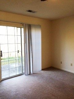 5th image of 410 Alta Ln APT 02
