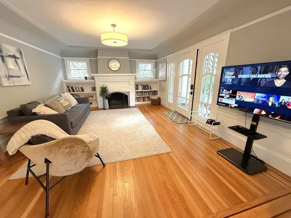 436 9th Ave, Menlo Park, CA 94025