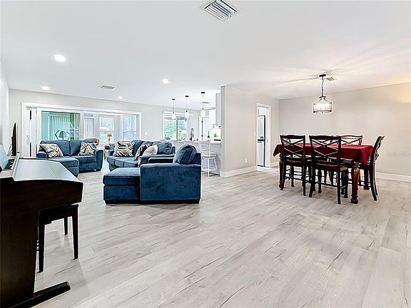 4th image of 508 Shore Dr