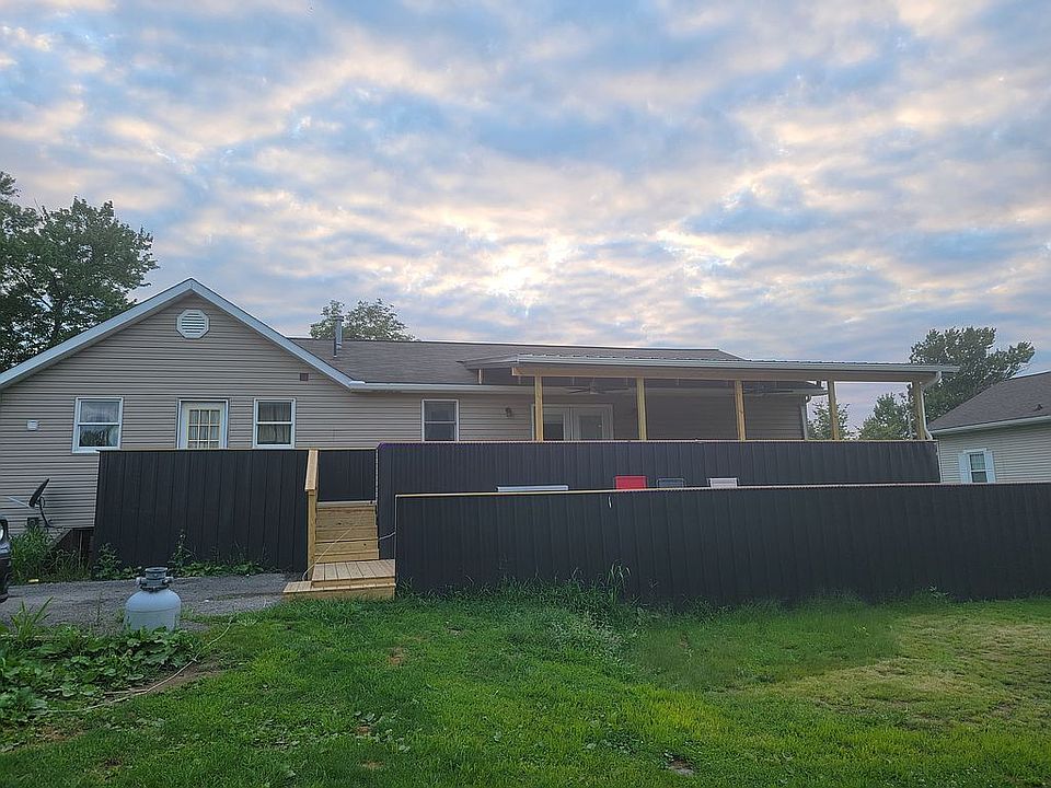 2nd image of 139 McMillen Ave