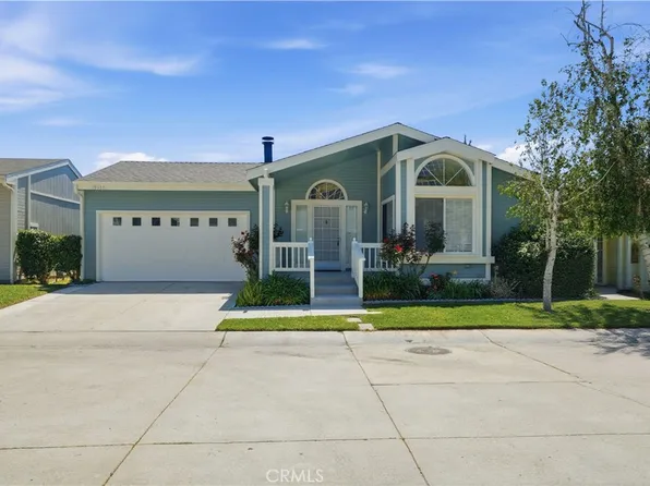 19936 Northcliff Dr, Santa Clarita, CA 91351