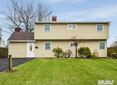 2nd image of 36 Mellow Ln