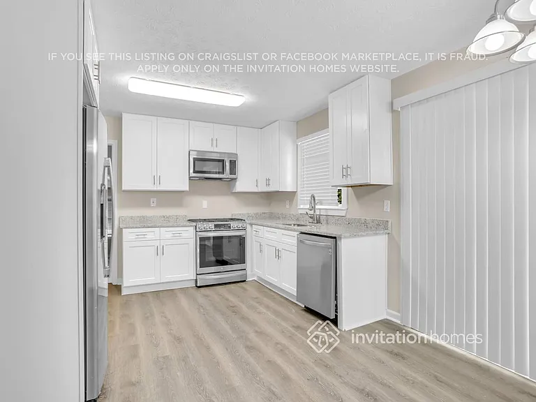 111 Bleeker St — Photo 5