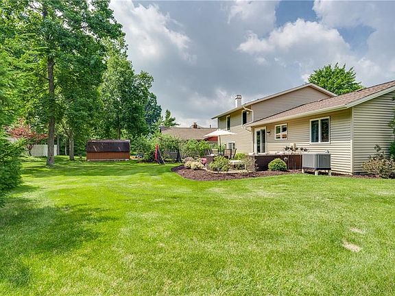 5th image of 15563 Forestwood Dr