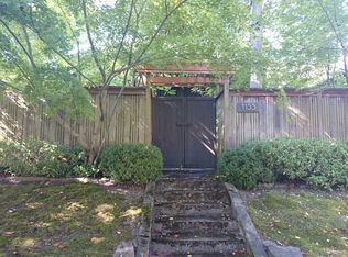 1155 19th Ave E, Seattle, WA 98112