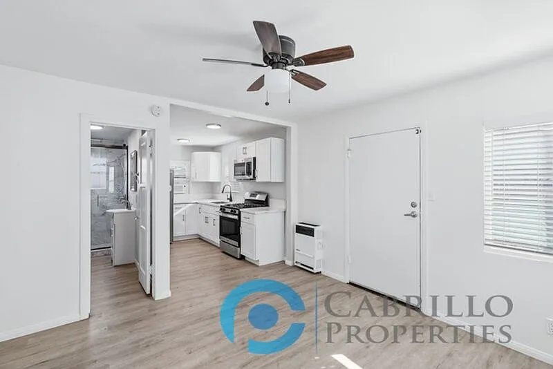 Studio, 1.0 bath, 500 sqft, $1,800 — Photo 3