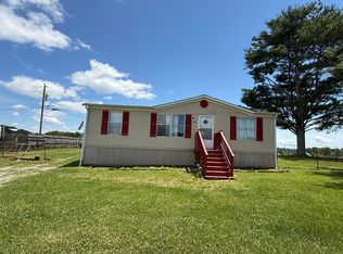 76 Kelsey Ln, Pikeville, TN 37367