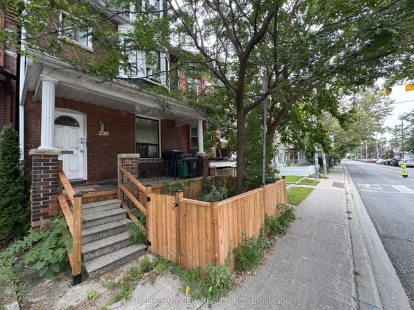 539 Lansdowne Ave, Toronto, ON M6H 3Y2