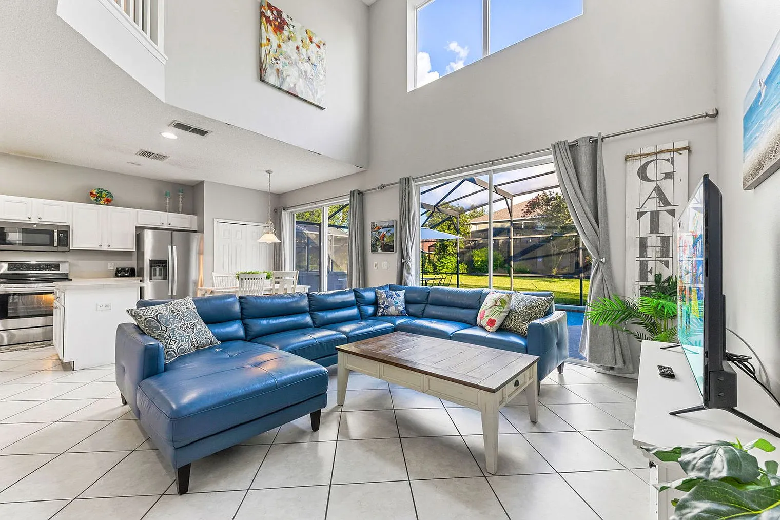 6 bed, 5.0 bath, 3498 sqft, $7,025 — Photo 3