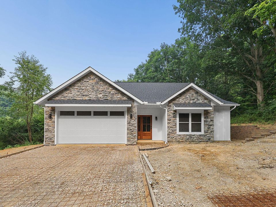 1st image of 706 Berry Rd