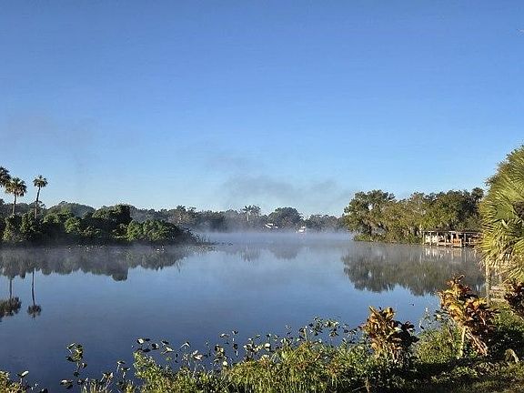 3rd image of 17520 Taylor Rd