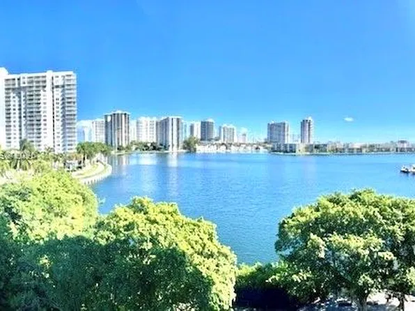 2780 NE 183rd St APT 517, Aventura, FL 33160