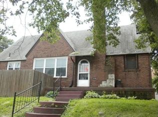 1119 Vine St, Burlington, IA