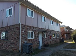 2401 W Main St APT 1C, Clarksville, AR 72830
