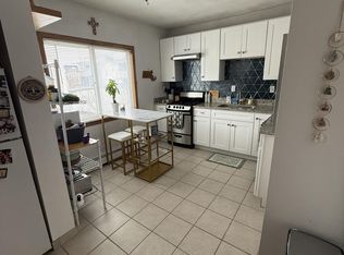 585 Somerville Ave #1, Somerville, MA 02143