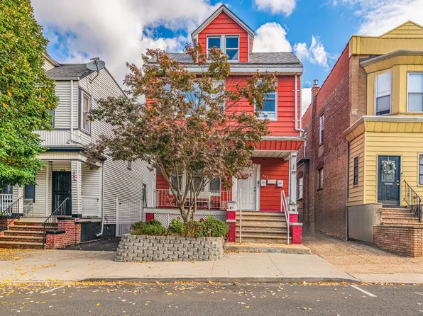 292 Armstrong Ave, Jersey City, NJ 07305