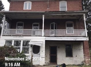 48 Dawson Rd, Denbo, PA 15429