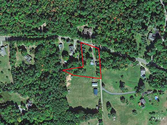 2nd image of 985 Hurricane Rd