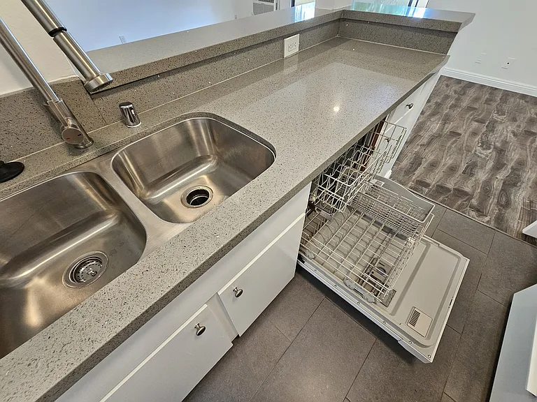 7523 Hollywood Blvd — Photo 30