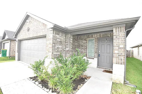 16684 Lonely Pines Dr Photo 1