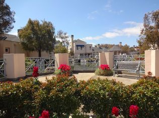 787 Lakeshore Dr, Redwood City, CA 94065