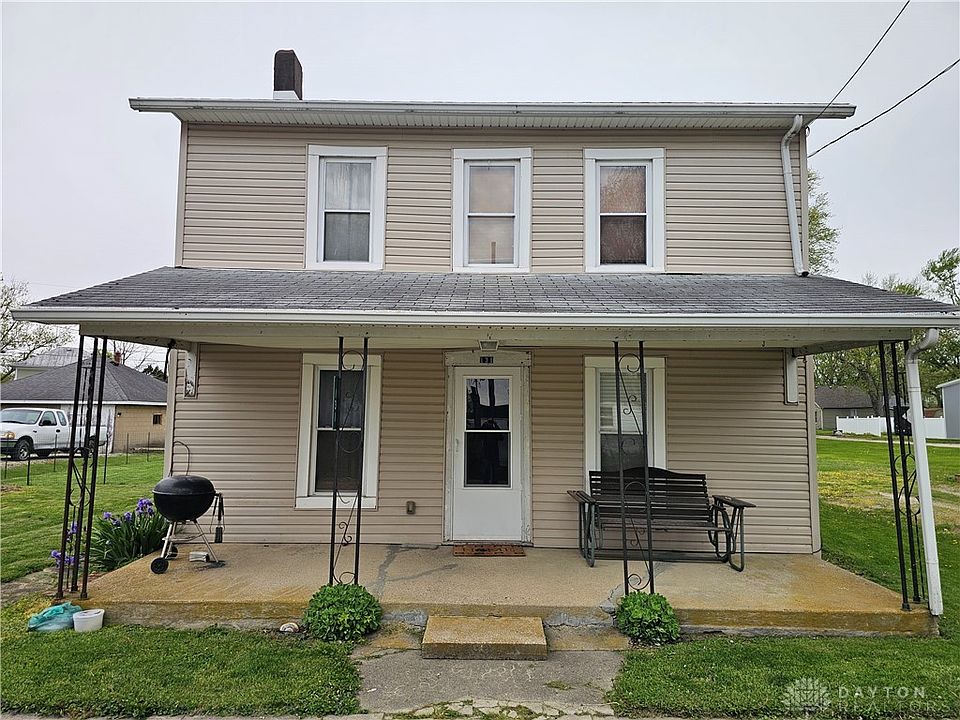 1st image of 131 Mill St