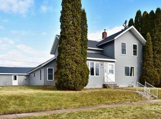 200 Harrison St, Lewiston, MN 55952