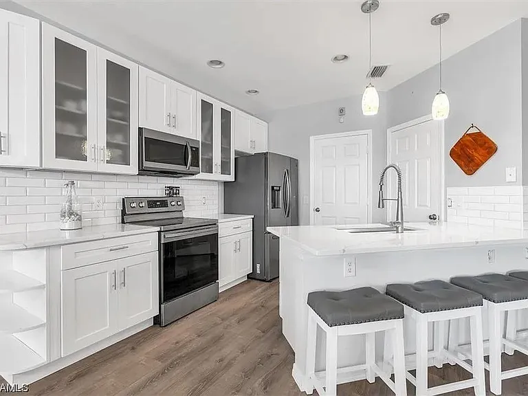 16190 Via Solera Cir #105 — Photo 4
