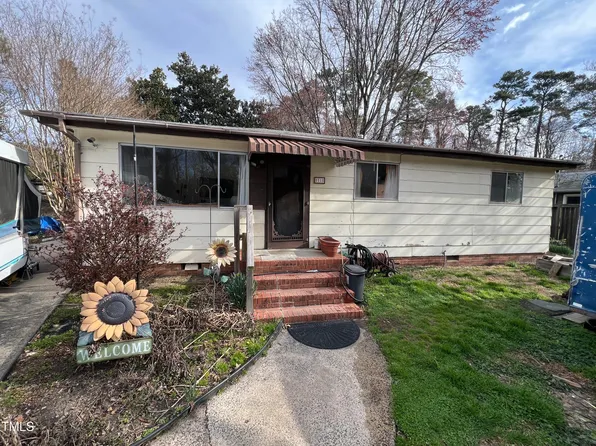 1118 W Cornwallis Rd, Durham, NC 27705