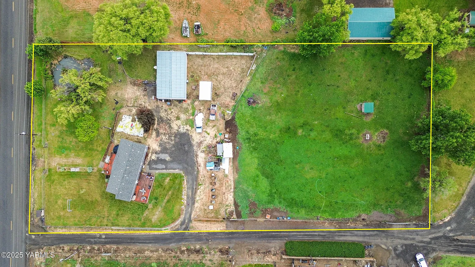 15220 Fisk Rd photo 1