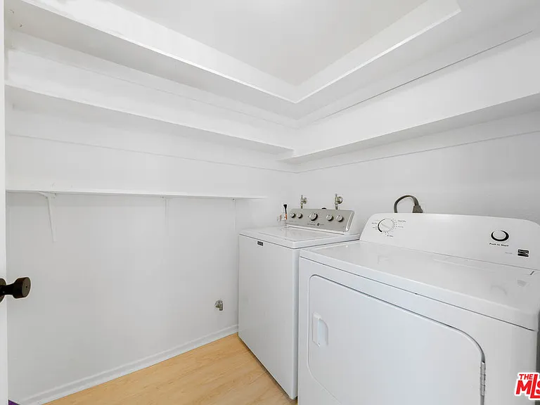 406 N Oakhurst Dr #105 — Photo 12